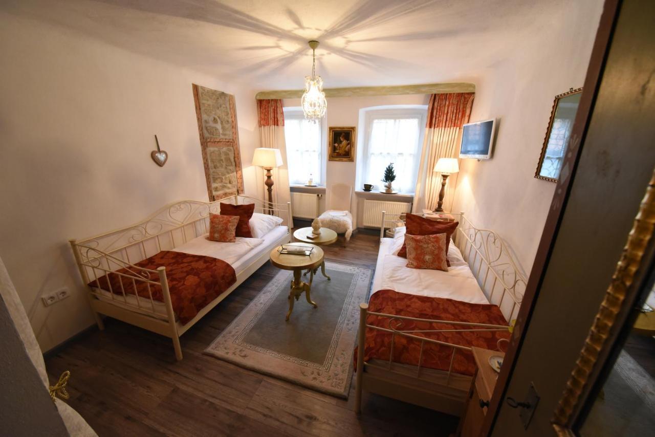 Goldgemaeuer Appartements Ochsenfurt Buitenkant foto